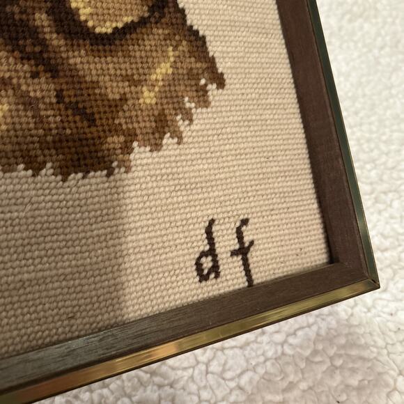 Vintage Handmade Dog Picture Embroidered Crewel Brown Framed - Picture 3 of 4